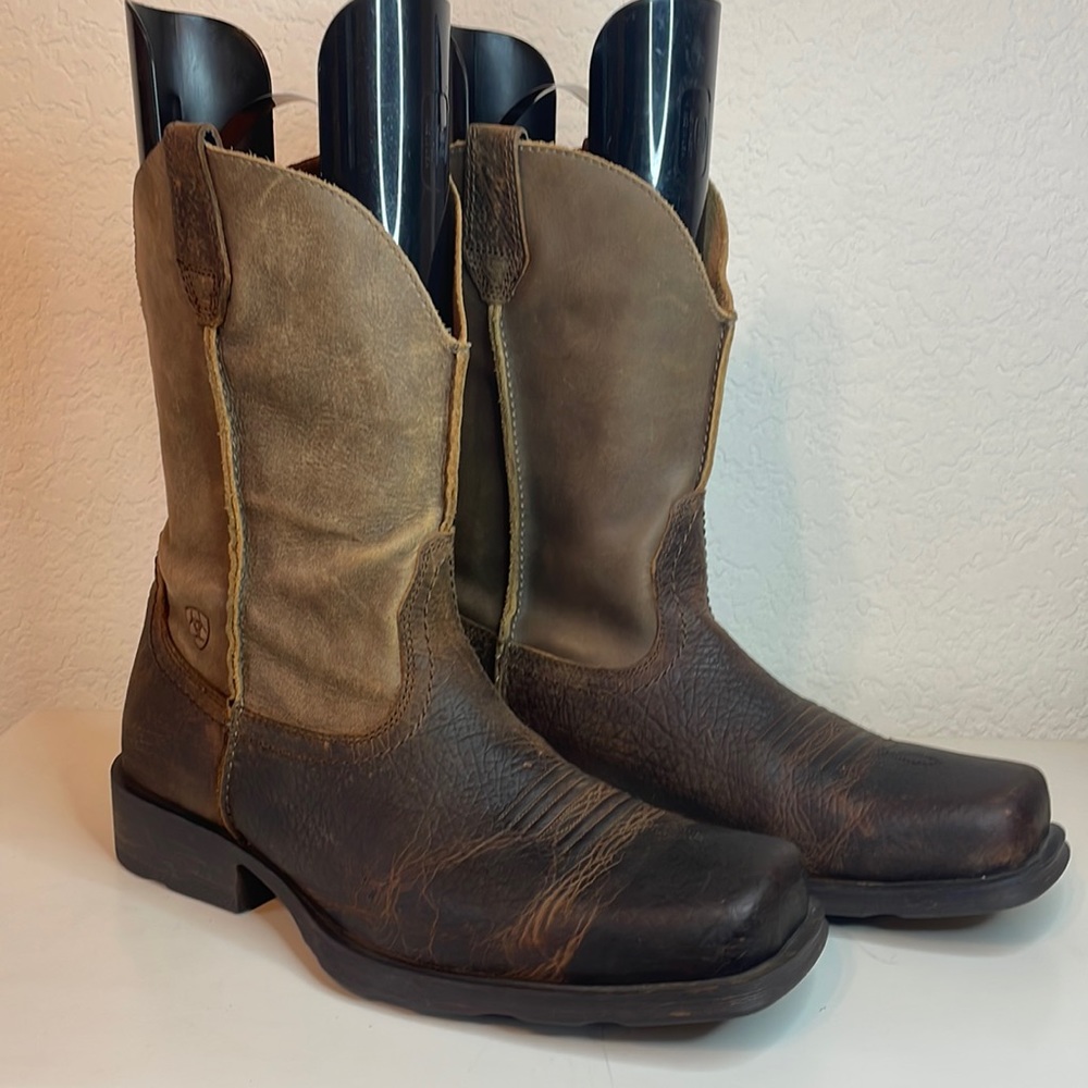 Ariat Rambler square toe boot.  12D